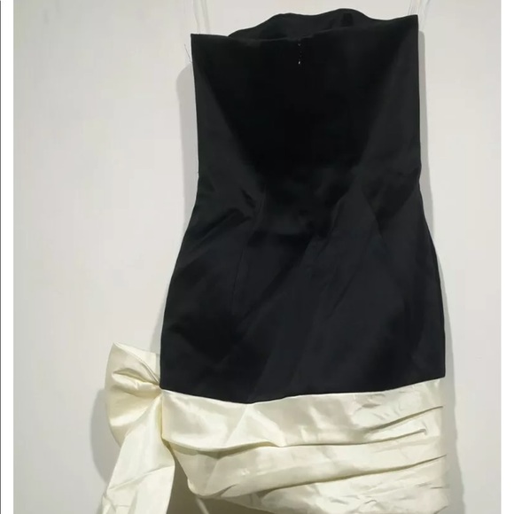 HOUSE OF CB 'Golda' Black Satin Dress - Picture 5 of 9